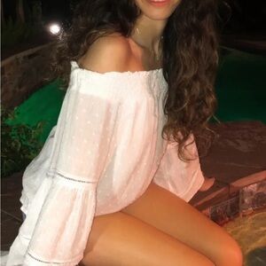 Lulus white of the shoulders NWT white top size S